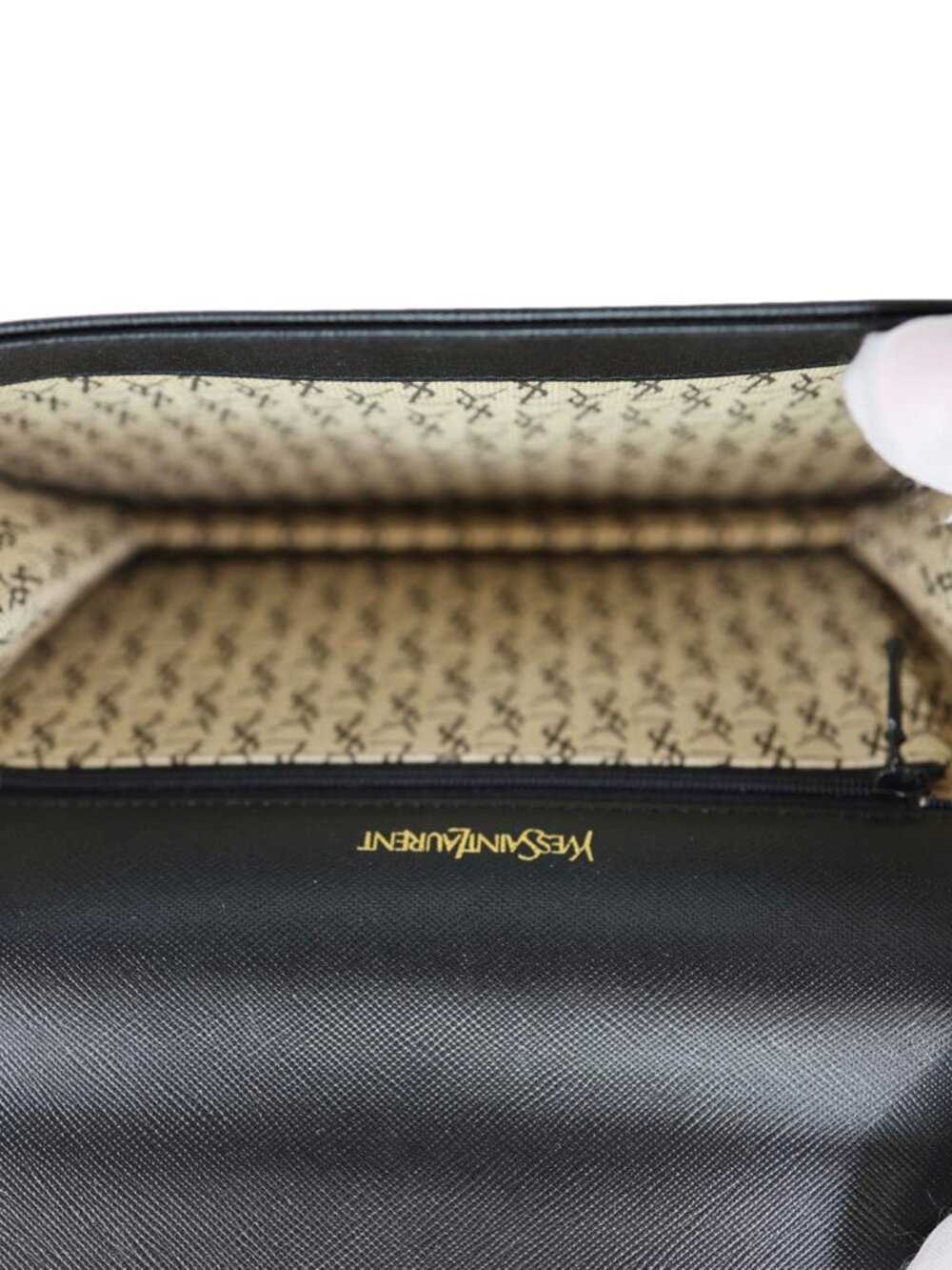 Yves Saint Laurent Saffiano Leather Clutch Black - Picture 10 of 11